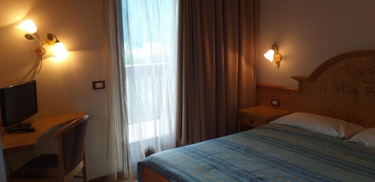 Hotel Villa Fosine ปินโซโล ภายนอก รูปภาพ